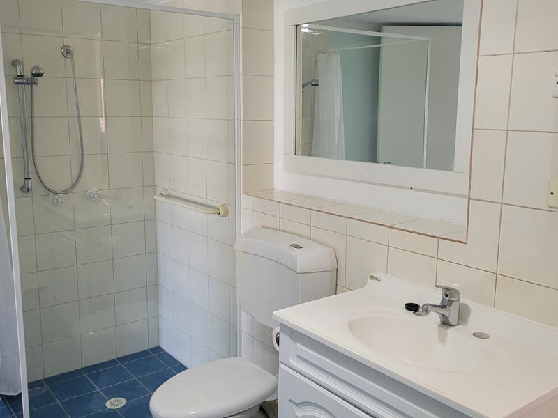 Generous 1 Bedroom unit 8