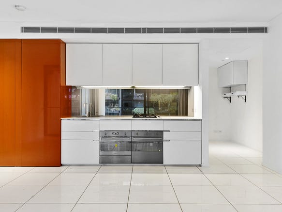 Inspection Cancelled – Luxury Urban Living in Central Park