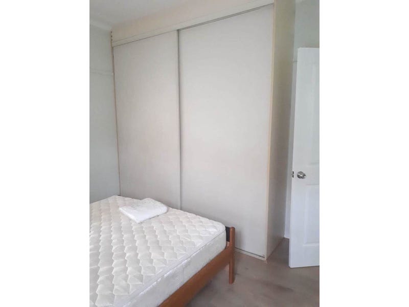 Fully furnished 2 bedroom double 4