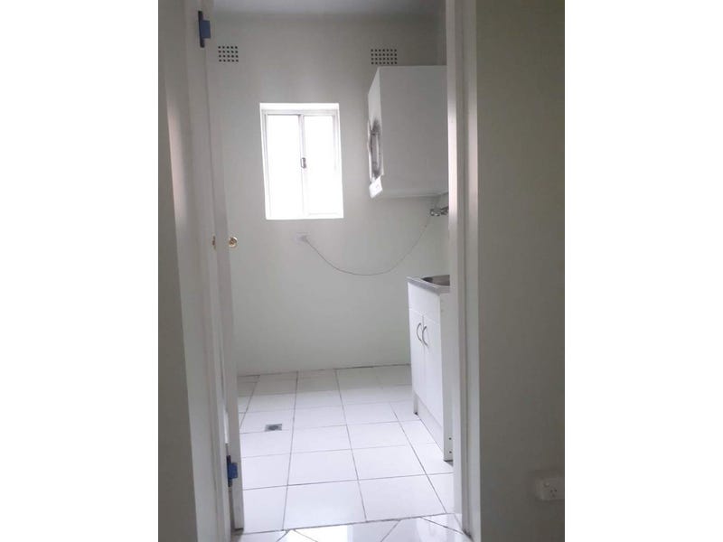 Fully furnished 2 bedroom double 9