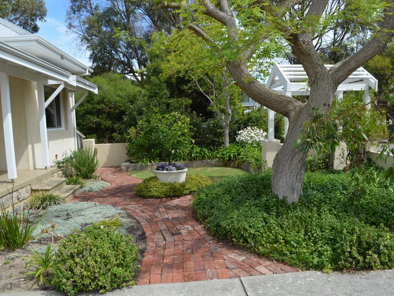 Beautiful Beach Cottage for Rent 4