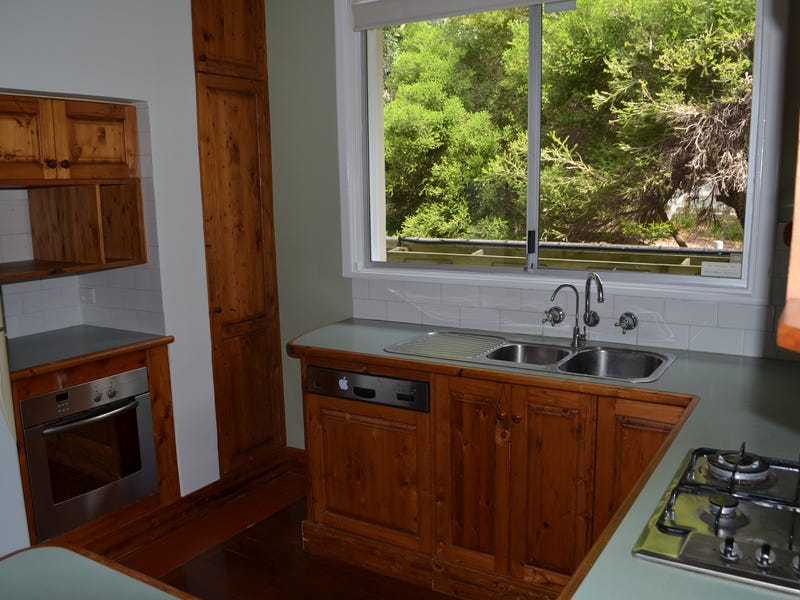 Beautiful Beach Cottage for Rent 6