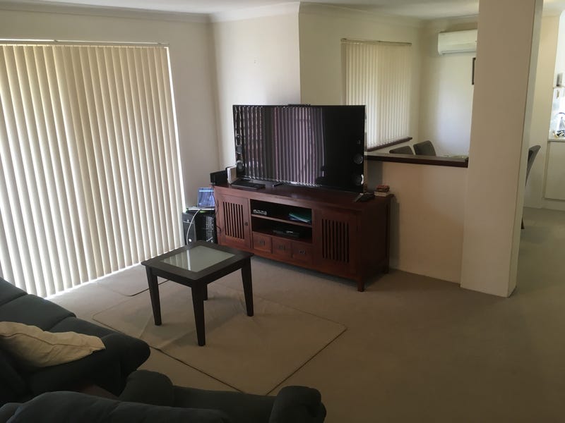 Dianella 3×1 Villa – Street 4