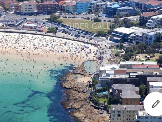 Freestanding house and flat in North Bondi