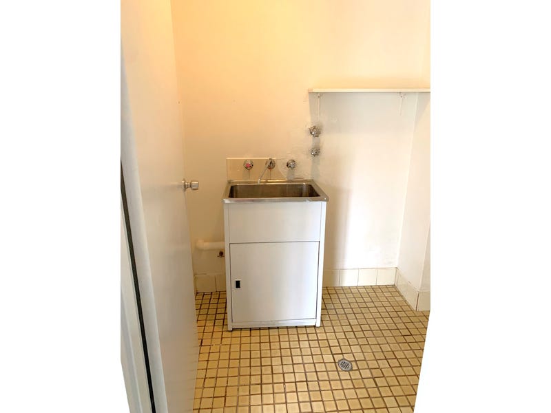 MOUNT DRUITT | $310 | 9