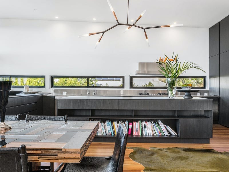 Fully furnished house available 3,6 11