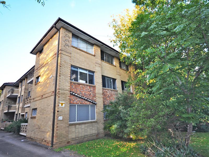 Two Bedroom Spacious Apartment 6
