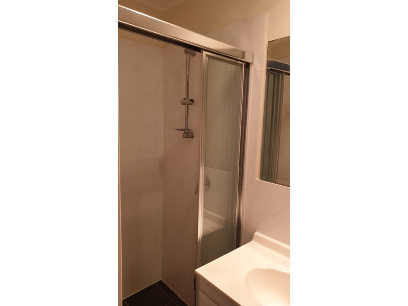 4 Bedroom House Furnished. Direct 6