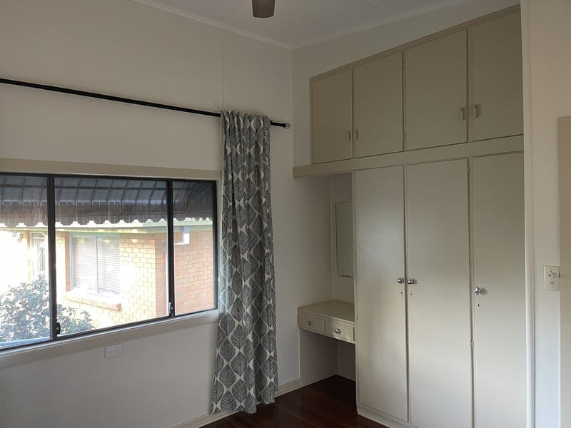 Fantastic family home close to 13