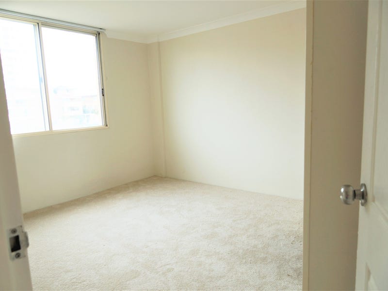 FOR RENT: Newly renovated 2bdr 3