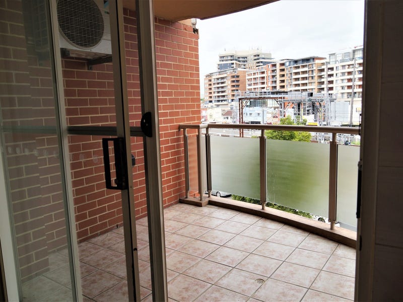 FOR RENT: Newly renovated 2bdr 5