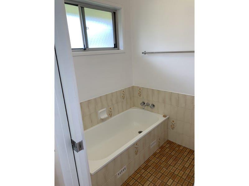 For Rent $475 Per Week 12