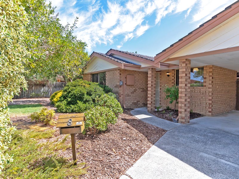 4 bedroom with updated kitchen 5