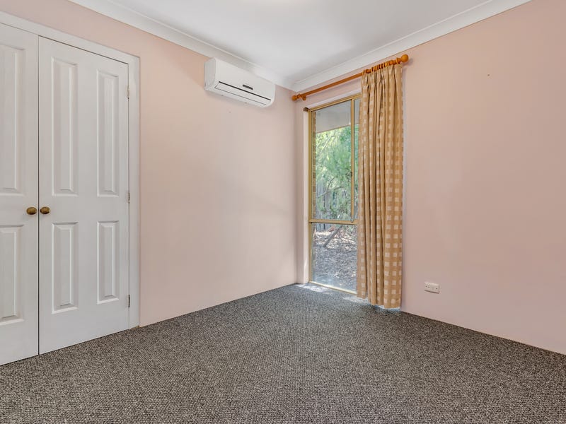4 bedroom with updated kitchen 15