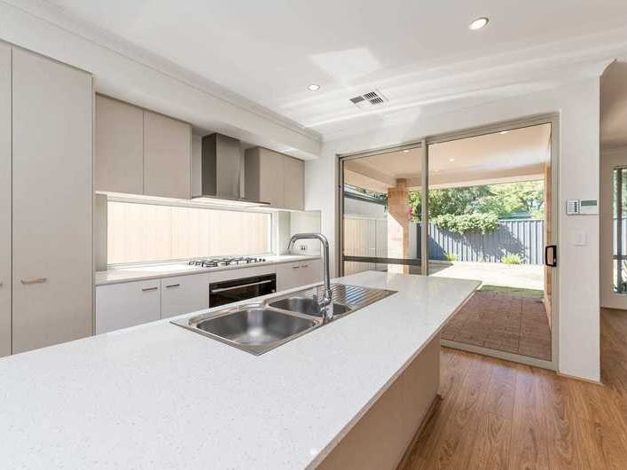 Modern home in a great 4