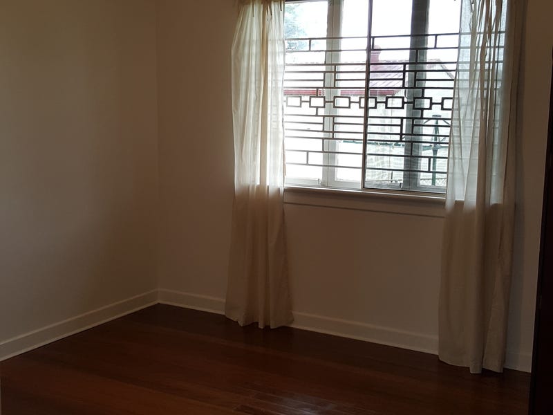 House For Lease 9