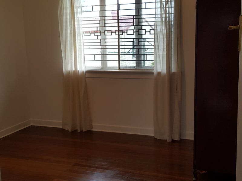 House For Lease 10