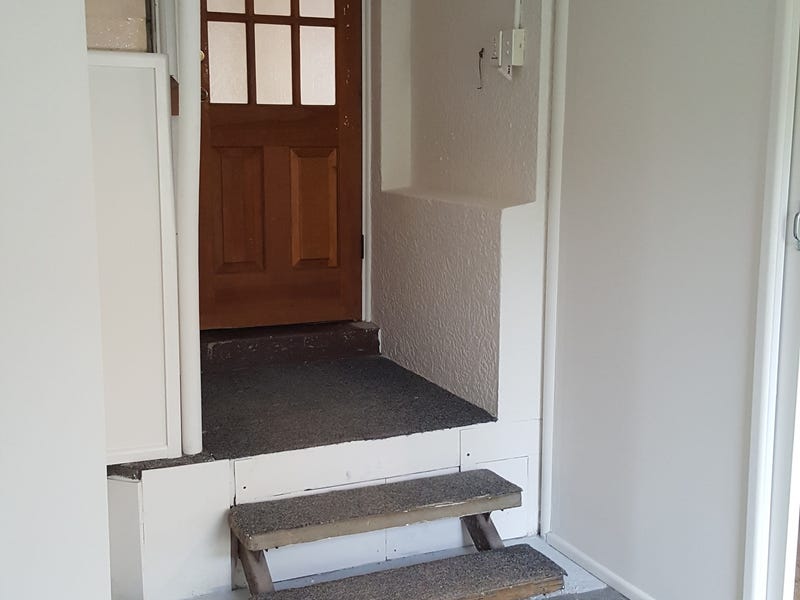 House For Lease 12
