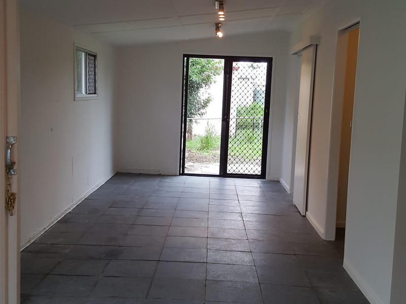 House For Lease 14