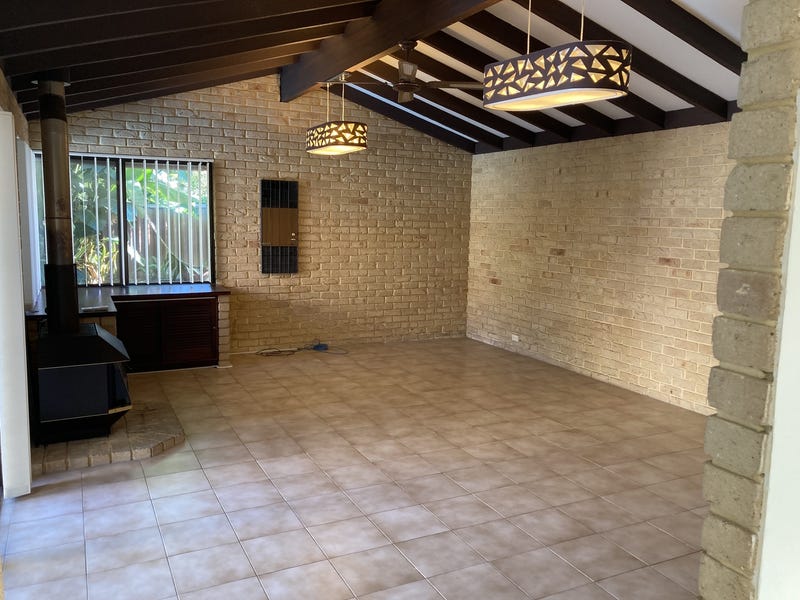 Huge Parkside Family Home with 7