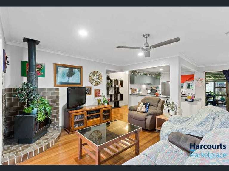 Quiet 3 Bedroom Home with Flexible Leasing and Pet Friendly!