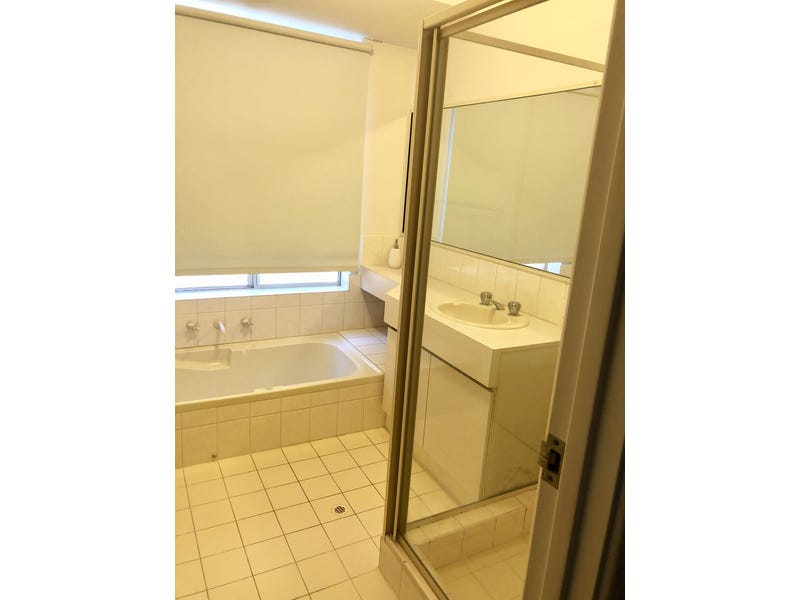 Quiet 3×1 Villa in Dianella 8