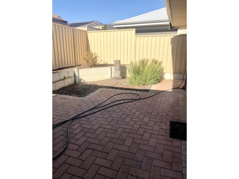 Quiet 3×1 Villa in Dianella 11