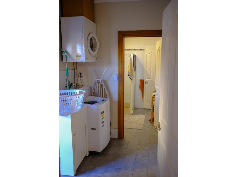 Two Bedroom House in Ideal 9