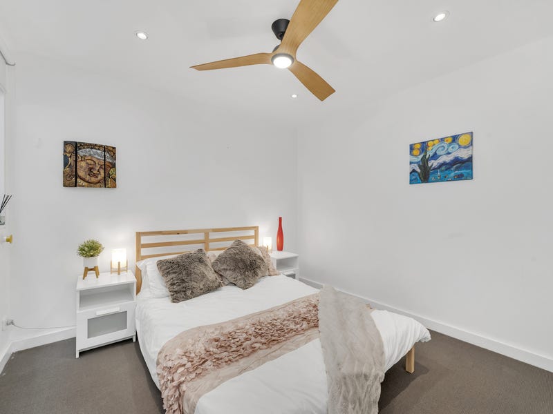 Adelaide CBD Townhouse – Wakefield 7
