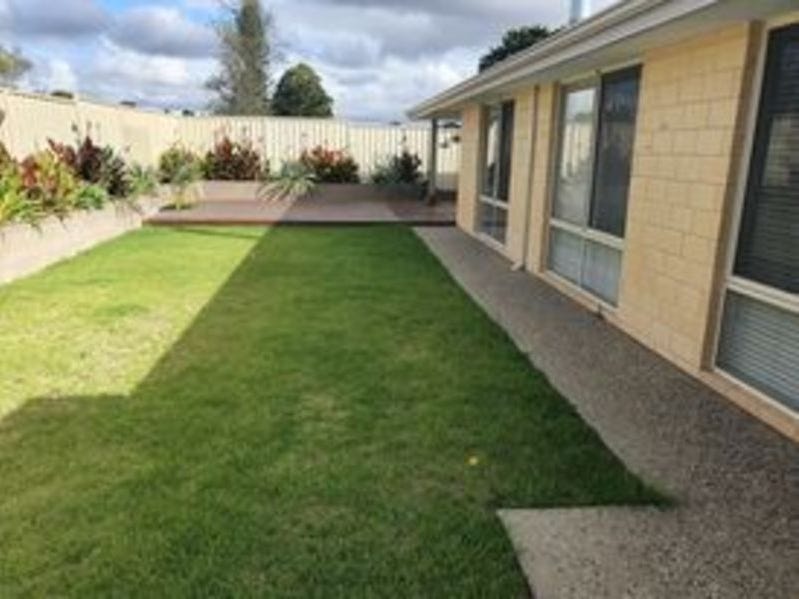 Fabulous home in peaceful location 8