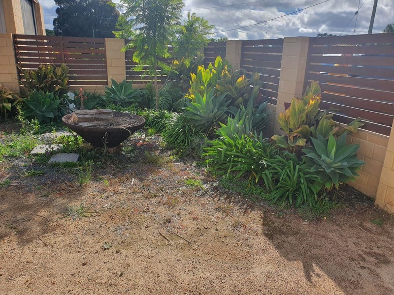 Fabulous home in peaceful location 12