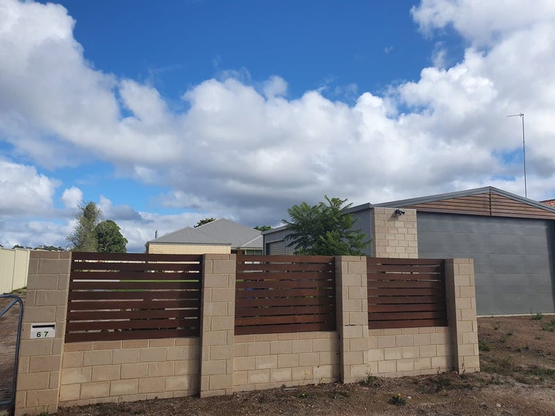 Fabulous home in peaceful location 14