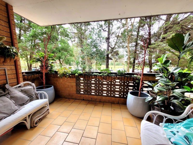Bright, modern retreat with everything 9