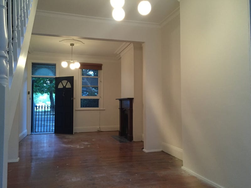 Stunning 2 bedroom terrace directly 2