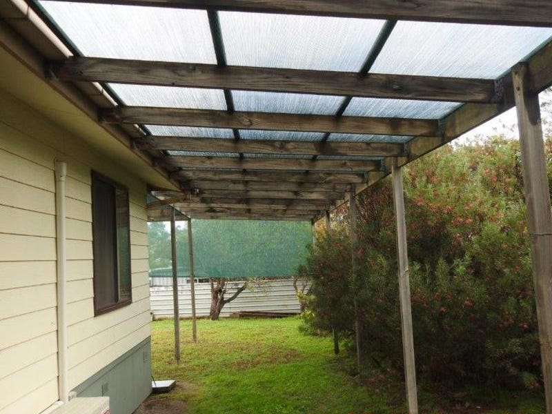 Carrickalinga House for rent $320pw 13