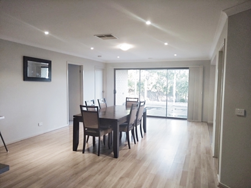 Luxurious 4 Bedroom Large Family 9