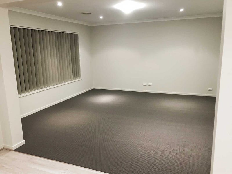 Luxurious 4 Bedroom Large Family 29