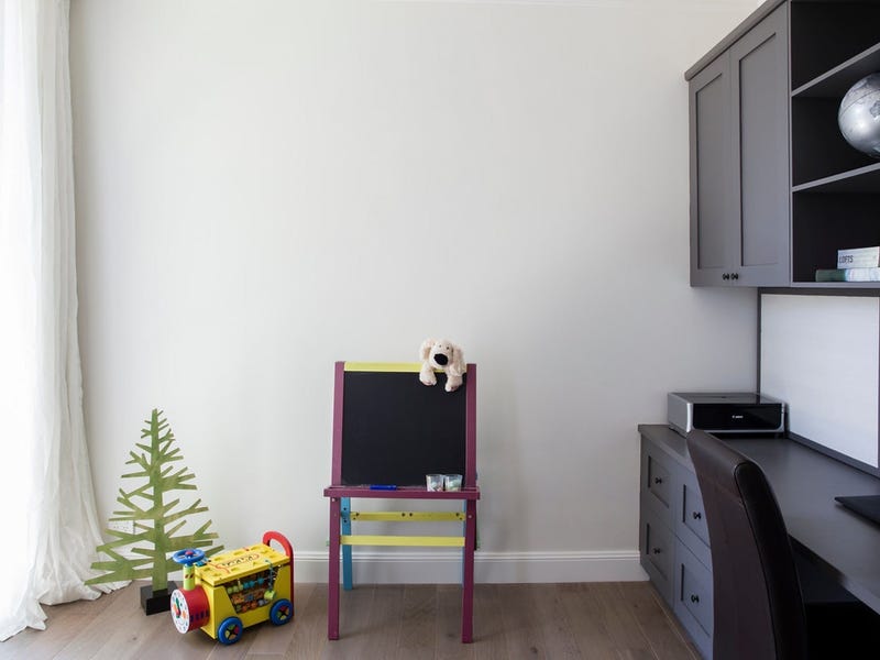 Fully furnished home in one 17