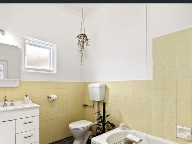 Lovely 2 bedroom unit in 5