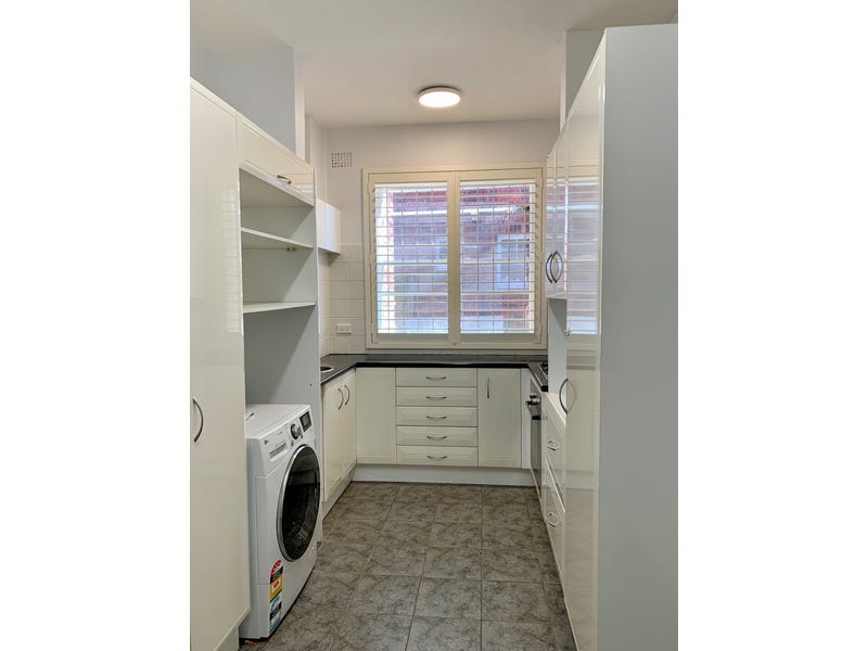 2 Bedroom North Facing Unfurnished 4