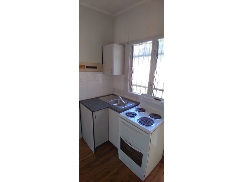 188 A GREAT WESTERN HIGHWAY 6