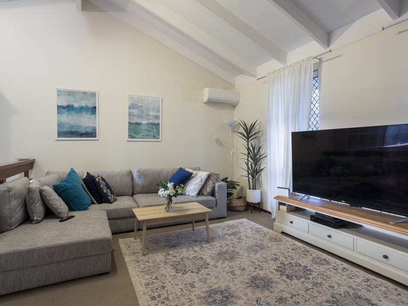 Large Family Home 3