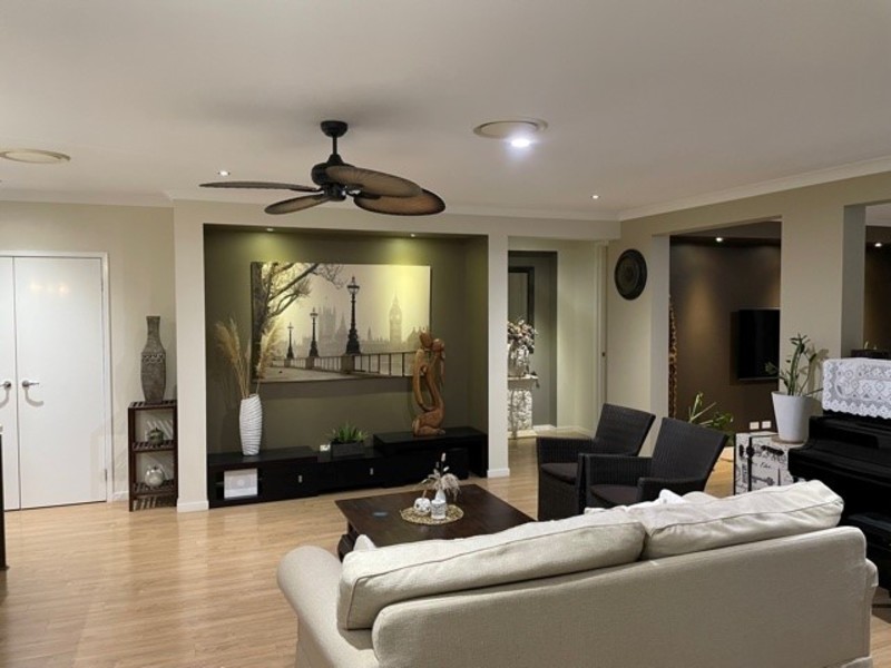 Prestige Home for Rent – 6