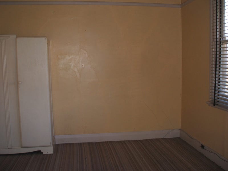 Spacious inner-city living 3