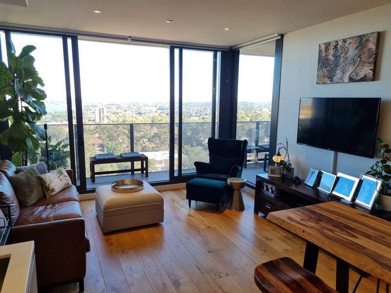 SIMPLY THE BEST! Luxury Living 2