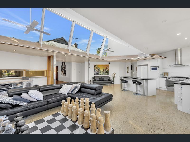 This 3 Bedroom character home 22