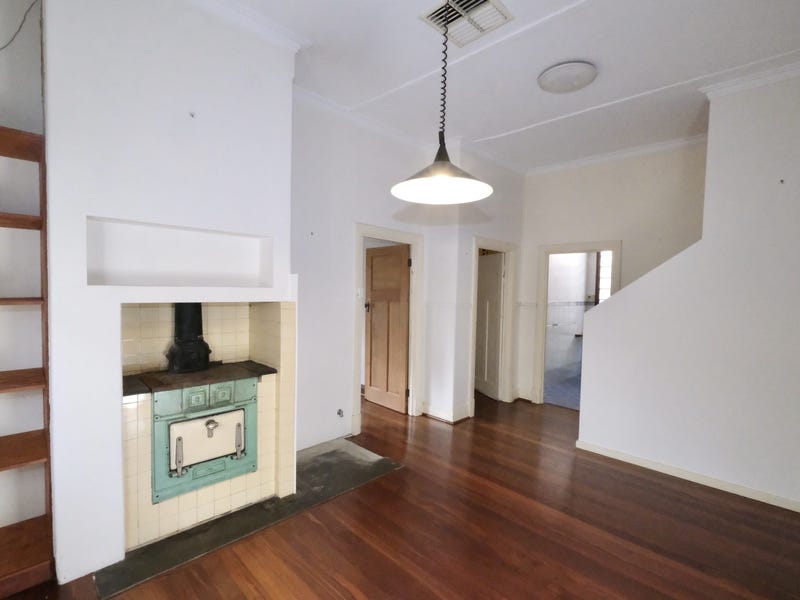 Lovely Family home 6