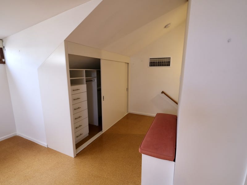 Lovely Family home 11