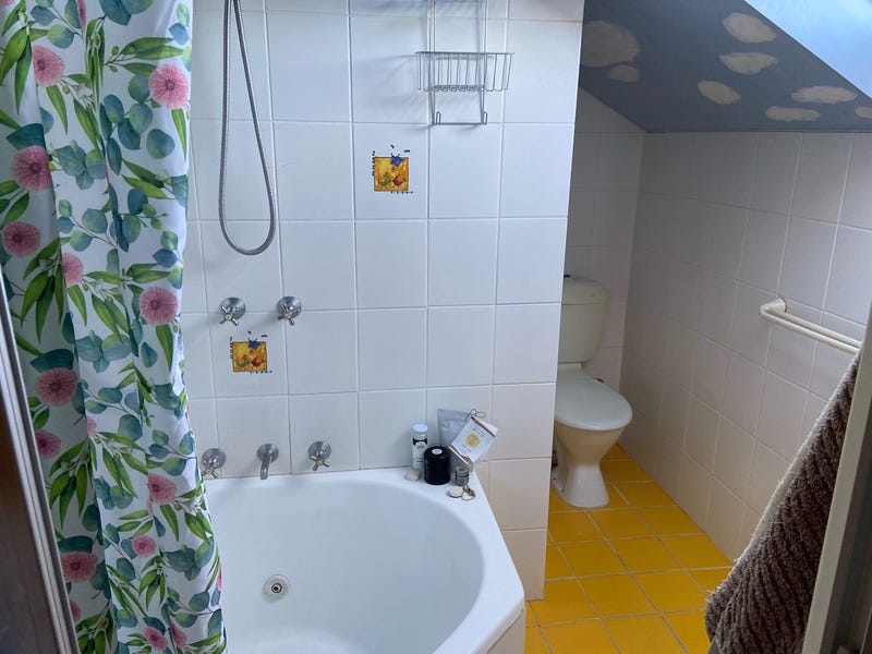 Lovely Family home 12