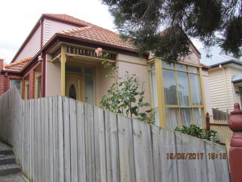 4BR Airconditioned Double story House 2